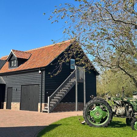 The Old Piggery, Cart Lodge In Newbourne Eksteriør billede